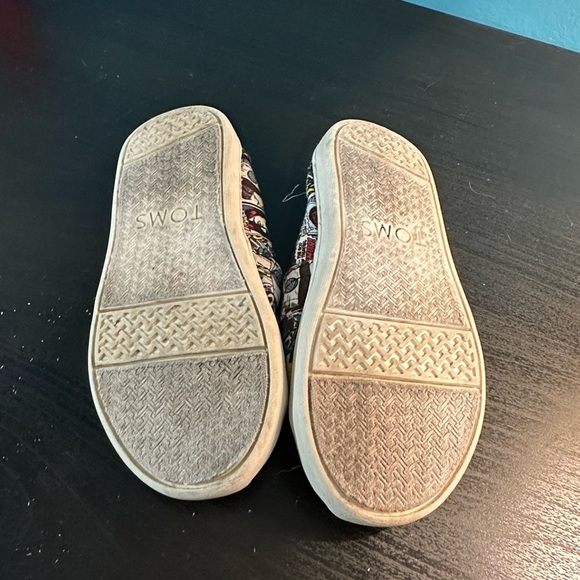 Toms x Marvel - kids shoes - 8 - Picture 2 of 7